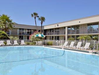 Hotel Ramada Speedway Daytona Daytona Beach Exterior foto